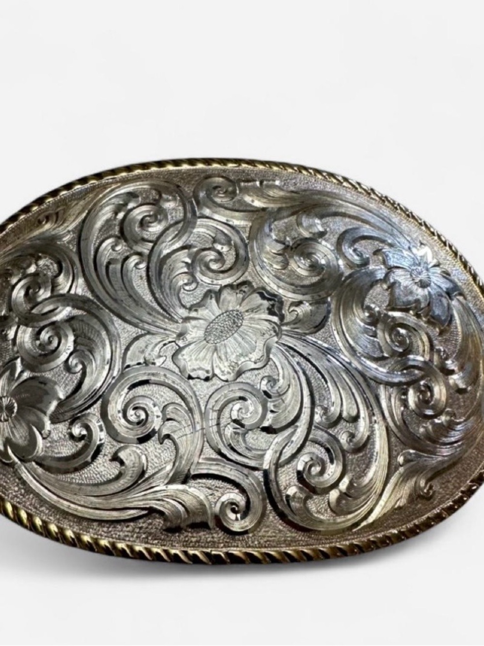 Men's Silver Floral Engraved Belt Buckle - Classic Western Style